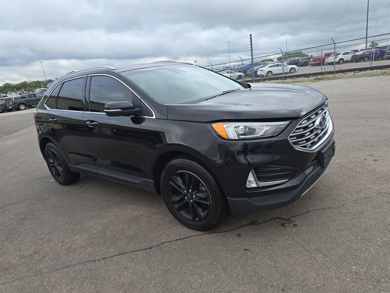 2019 Ford Edge SEL   - Photo 6 - San Diego, CA 92154