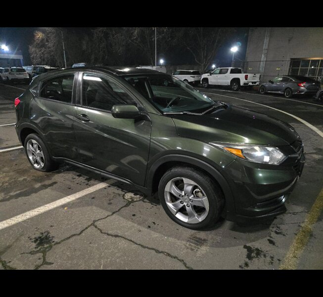 2018 Honda HR-V LX - Photo 7 - San Diego, CA 92154