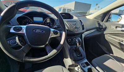 2016 Ford Escape SE   - Photo 14 - San Diego, CA 92154