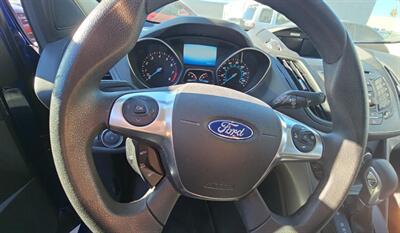 2016 Ford Escape SE   - Photo 13 - San Diego, CA 92154