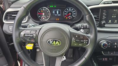 2017 Kia Sorento EX   - Photo 16 - San Diego, CA 92154