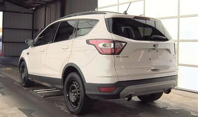 2018 Ford Escape SEL   - Photo 6 - San Diego, CA 92154