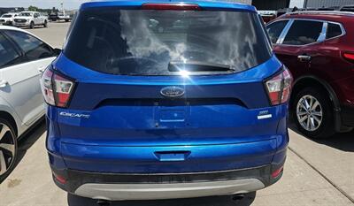 2017 Ford Escape SE   - Photo 5 - San Diego, CA 92154