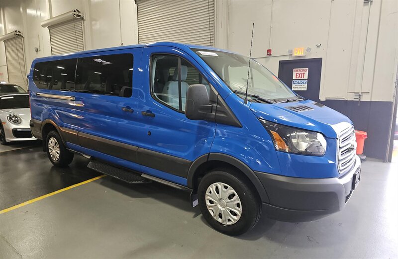 2018 Ford Transit 350 XLT - Photo 5 - San Diego, CA 92154