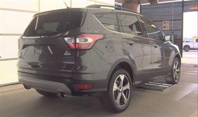 2017 Ford Escape SE   - Photo 10 - San Diego, CA 92154
