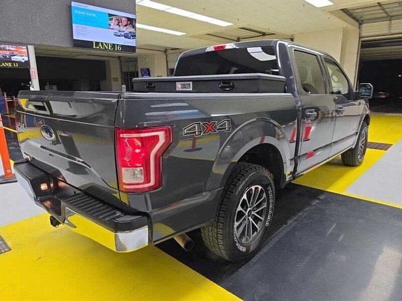 2017 Ford F-150 XLT - Photo 9 - San Diego, CA 92154