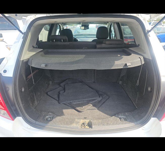 2019 Chevrolet Trax LS   - Photo 13 - San Diego, CA 92154
