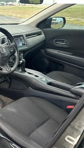 2017 Honda HR-V LX - Photo 8 - San Diego, CA 92154