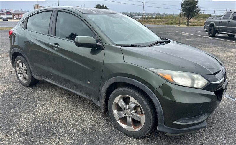 2017 Honda HR-V LX - Photo 3 - San Diego, CA 92154