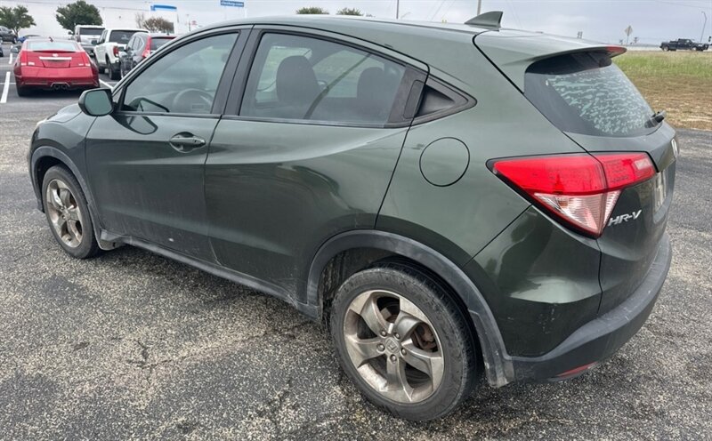 2017 Honda HR-V LX - Photo 7 - San Diego, CA 92154