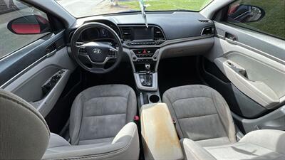 2018 Hyundai Elantra SEL   - Photo 12 - San Diego, CA 92154