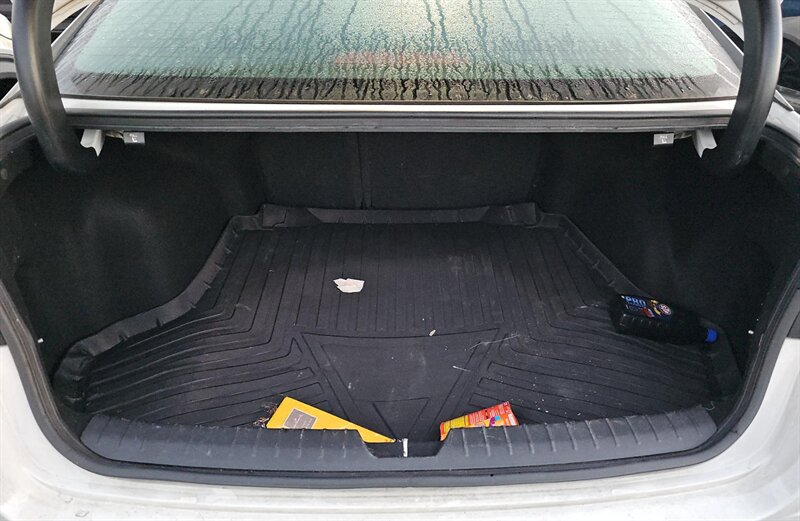 2019 Kia Optima S - Photo 17 - San Diego, CA 92154