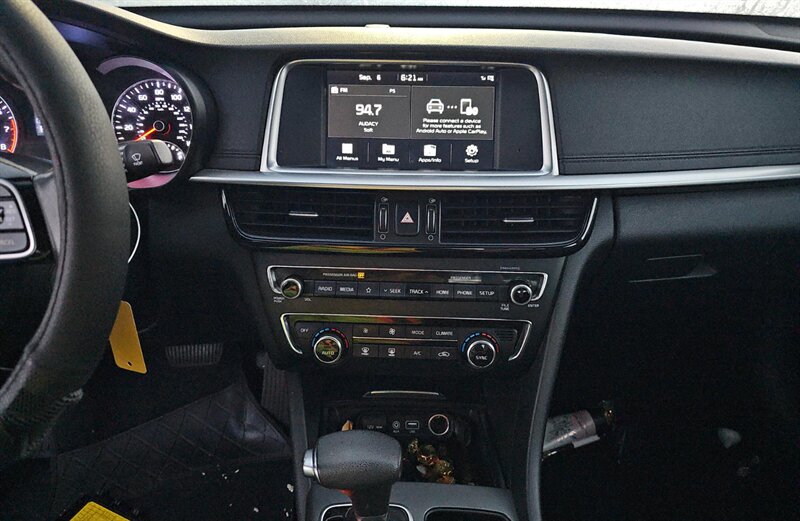 2019 Kia Optima S - Photo 13 - San Diego, CA 92154