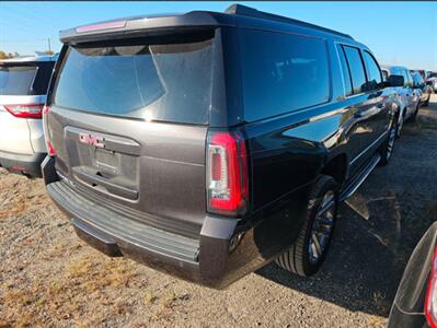 2018 GMC Yukon XL SLT   - Photo 7 - San Diego, CA 92154