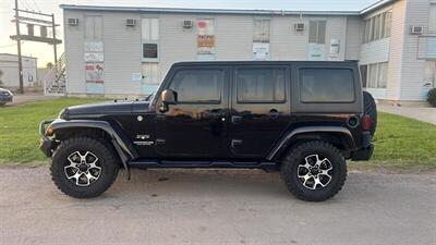 2017 Jeep Wrangler Unlimited Sahara   - Photo 8 - San Diego, CA 92154