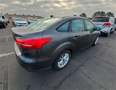 2015 Ford Focus SE   - Photo 8 - San Diego, CA 92154