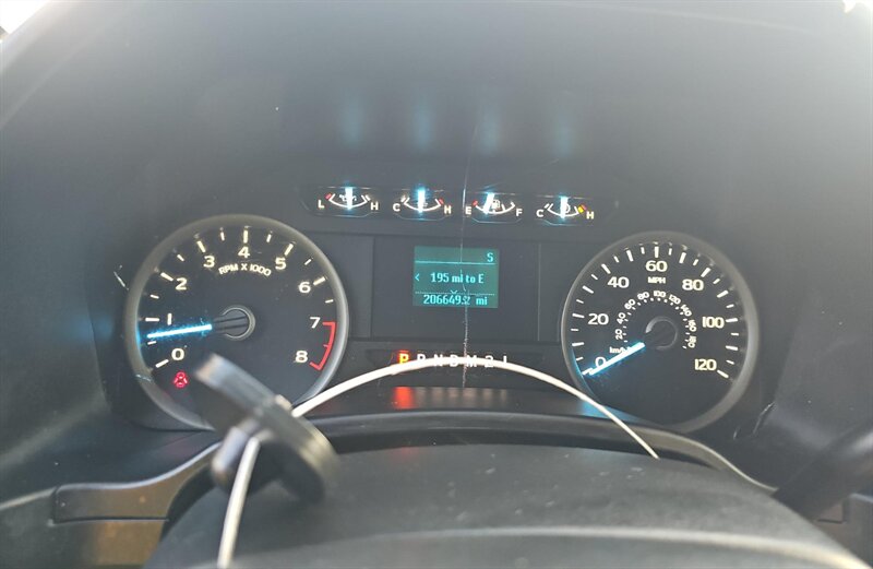 2019 Ford F-150 XLT - Photo 16 - San Diego, CA 92154