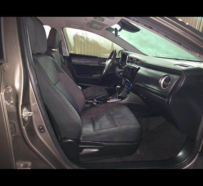 2019 Toyota Corolla LE   - Photo 10 - San Diego, CA 92154