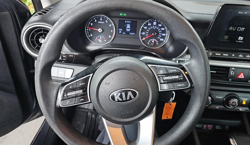 2020 Kia Forte LXS - Photo 13 - San Diego, CA 92154