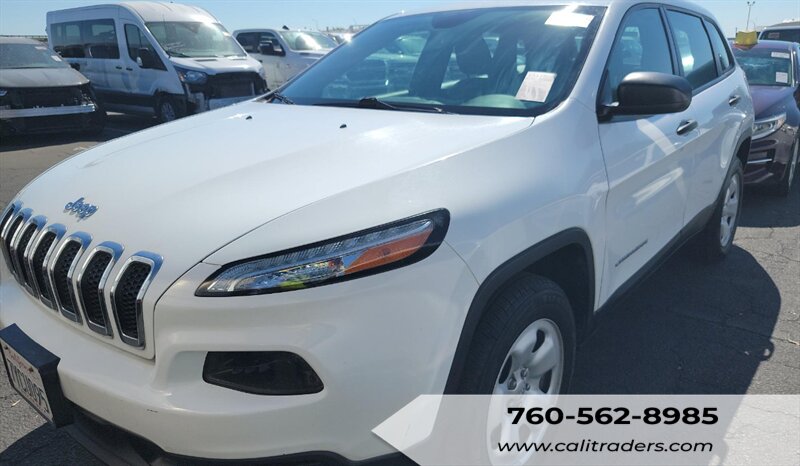 2017 Jeep Cherokee Sport   - Photo 1 - San Diego, CA 92154