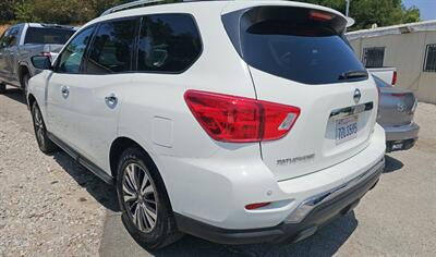 2017 Nissan Pathfinder SV   - Photo 10 - San Diego, CA 92154