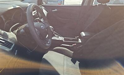 2015 Ford Focus SE   - Photo 12 - San Diego, CA 92154