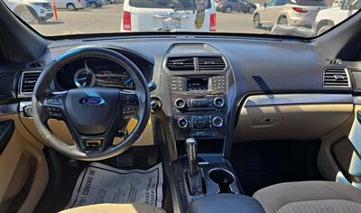 2017 Ford Explorer   - Photo 14 - San Diego, CA 92154