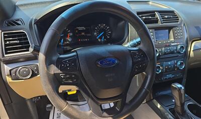 2017 Ford Explorer   - Photo 13 - San Diego, CA 92154
