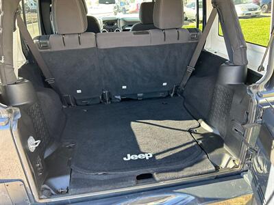 2017 Jeep Wrangler Unlimited Sahara   - Photo 14 - San Diego, CA 92154