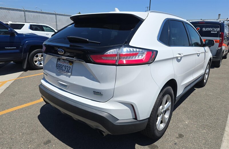 2020 Ford Edge SEL - Photo 7 - San Diego, CA 92154