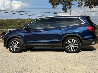 2016 Honda Pilot Elite   - Photo 2 - Canyon Lake, TX 78133