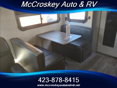 2021 Crossroads RV Cruiser 3851BL 3851BL   - Photo 29 - Bluff City, TN 37618