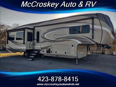 2019 Jayco PINNACLE 36SSWS  K1RU   - Photo 2 - Bluff City, TN 37618