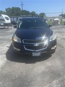2011 Chevrolet Traverse LT - Photo 3 - Converse, TX 78109