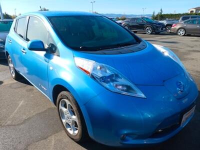 2011 Nissan LEAF SL  