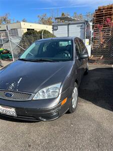 2005 Ford Focus ZX5 SE   - Photo 3 - Rohnert Park, CA 94928