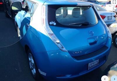 2011 Nissan LEAF SV   - Photo 2 - Rohnert Park, CA 94928