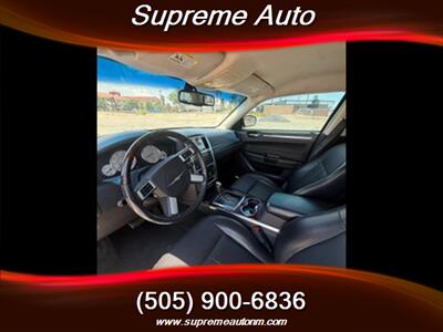 2010 Chrysler 300 Series Limited - Photo 9 - Albuquerque, NM 87110
