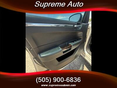 2010 Chrysler 300 Series Limited - Photo 11 - Albuquerque, NM 87110