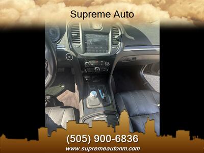2018 Chrysler 300 Series S   - Photo 8 - Albuquerque, NM 87110