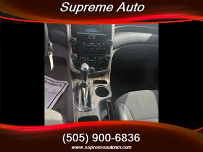 2015 Chevrolet Malibu LT Sedan 4D   - Photo 11 - Albuquerque, NM 87110