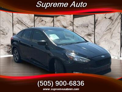 2018 Ford Focus SE Sedan 4D   - Photo 2 - Albuquerque, NM 87110
