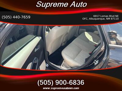 2018 Ford Focus SE Sedan 4D   - Photo 10 - Albuquerque, NM 87110