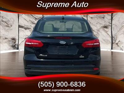 2018 Ford Focus SE Sedan 4D   - Photo 5 - Albuquerque, NM 87110