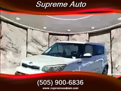 2015 Kia Soul + Wagon 4D - Photo 2 - Albuquerque, NM 87110