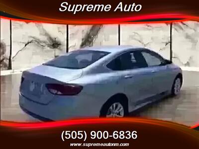 2015 Chrysler 200 Limited Sedan 4D   - Photo 6 - Albuquerque, NM 87110