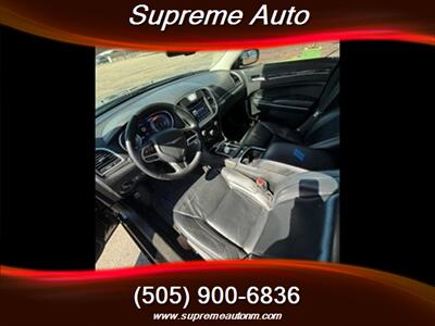 2018 Chrysler 300 Series Touring   - Photo 11 - Albuquerque, NM 87110