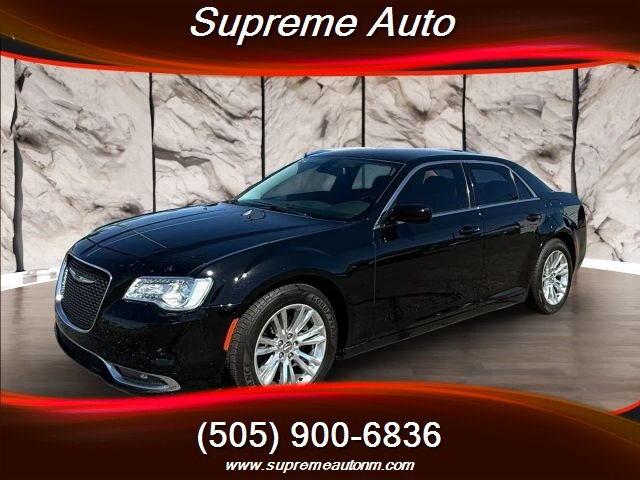 2018 Chrysler 300 Series Touring  