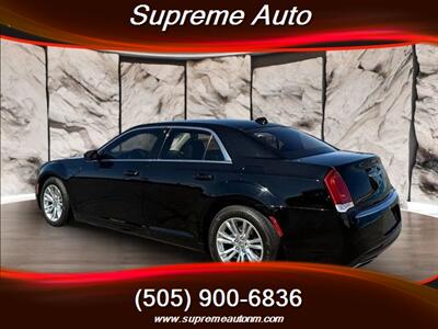 2018 Chrysler 300 Series Touring   - Photo 8 - Albuquerque, NM 87110