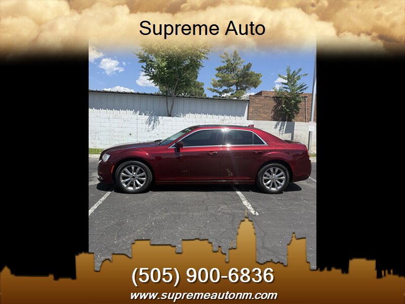 2017 Chrysler 300 Series Limited - Photo 1 - Albuquerque, NM 87110